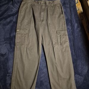 Men's Wrangler Relaxed Fit Cargo Pants in Grey Size 36x32 NWOT